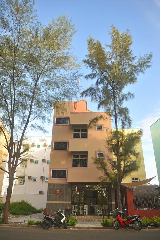 드림 릴랙스 호텔 훌루말레 외부 사진